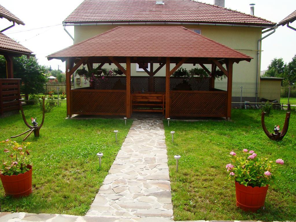 Colt De Rai Hotel Covasna Luaran gambar